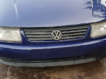 Volkswagen Polo 1998 года за 1 500 000 тг. в Алматы