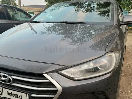 Hyundai Elantra 2019 года за 7 300 000 тг. в Костанай