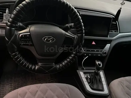 Hyundai Elantra 2019 года за 7 300 000 тг. в Костанай – фото 11