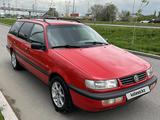 Volkswagen Passat 1994 годаүшін1 800 000 тг. в Алматы – фото 2