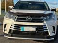 Toyota Highlander 2018 годаүшін20 700 000 тг. в Кокшетау