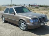 Mercedes-Benz E 220 1994 годаfor1 800 000 тг. в Туркестан – фото 3