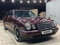 Mercedes-Benz E 320 1996 года за 3 900 000 тг. в Жанаозен – фото 2