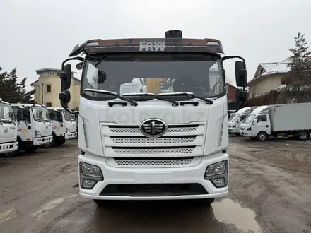 FAW  JK6 2026 года за 48 000 000 тг. в Алматы – фото 18
