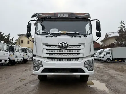 FAW  JK6 2026 года за 48 000 000 тг. в Алматы – фото 22