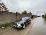 Mercedes-Benz E 230 1990 года за 1 500 000 тг. в Алматы – фото 2