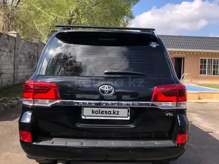 Toyota Land Cruiser 2019 года за 41 000 000 тг. в Алматы – фото 24