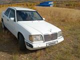 Mercedes-Benz E 220 1994 годаfor1 350 000 тг. в Усть-Каменогорск – фото 3