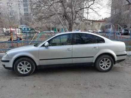 Volkswagen Passat 2005 года за 2 600 000 тг. в Семей – фото 5