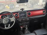 Jeep Gladiator 2022 года за 33 000 000 тг. в Алматы – фото 3