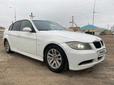 BMW 330 2005 года за 3 800 000 тг. в Атырау – фото 4