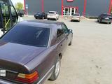 Mercedes-Benz E 230 1990 года за 1 750 000 тг. в Лисаковск – фото 3