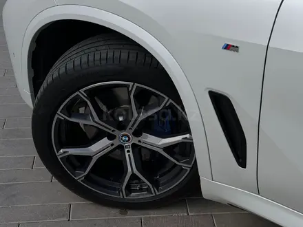 BMW X5 2022 года за 45 000 000 тг. в Астана – фото 10