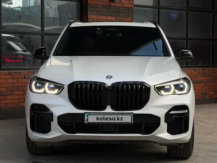BMW X5 2022 года за 45 000 000 тг. в Астана – фото 23