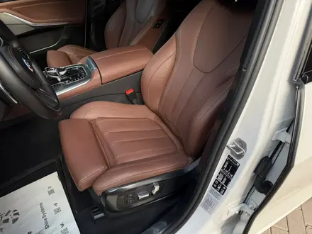 BMW X5 2022 года за 45 000 000 тг. в Астана – фото 28