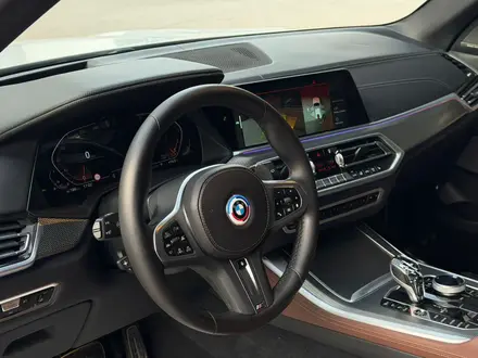 BMW X5 2022 года за 45 000 000 тг. в Астана – фото 41