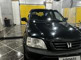 Honda CR-V 1998 годаfor3 400 000 тг. в Усть-Каменогорск – фото 3