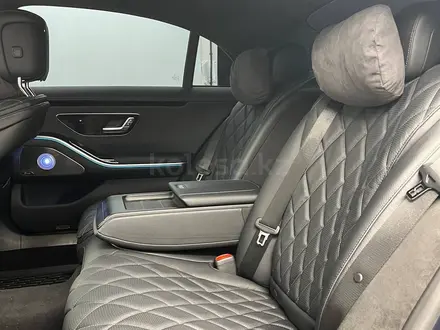 Mercedes-Benz S 450 4MATIC 2023 года за 57 000 000 тг. в Алматы – фото 10