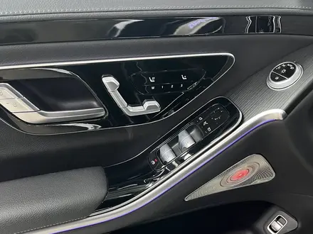 Mercedes-Benz S 450 4MATIC 2023 года за 57 000 000 тг. в Алматы – фото 16