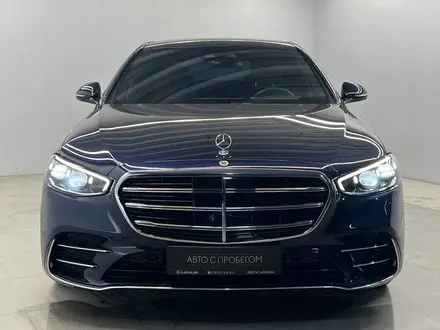 Mercedes-Benz S 450 4MATIC 2023 года за 57 000 000 тг. в Алматы – фото 2