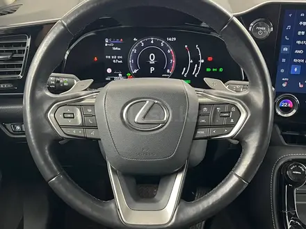 Lexus NX 350h 2022 года за 25 500 000 тг. в Алматы – фото 12