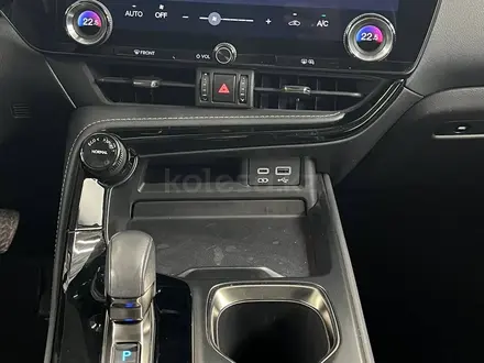 Lexus NX 350h 2022 года за 25 500 000 тг. в Алматы – фото 13