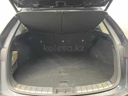 Lexus NX 350h 2022 года за 25 500 000 тг. в Алматы – фото 17