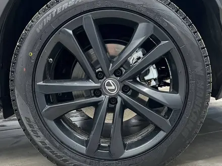 Lexus NX 350h 2022 года за 25 500 000 тг. в Алматы – фото 18