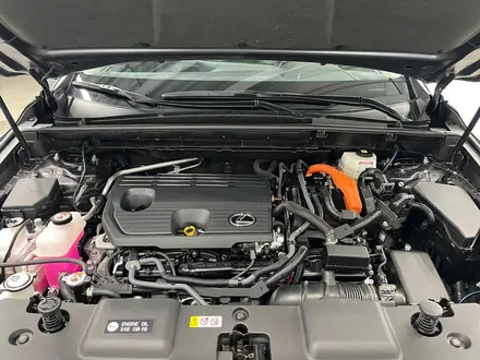 Lexus NX 350h 2022 года за 25 500 000 тг. в Алматы – фото 19