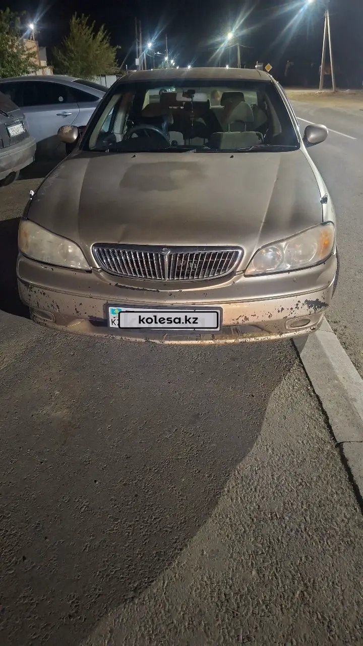 Nissan Cefiro, 2001