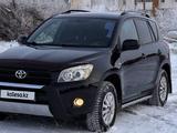 Toyota RAV4 2007 года за 6 500 000 тг. в Актобе – фото 2