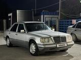 Mercedes-Benz E 280 1993 года за 2 800 000 тг. в Шымкент – фото 3