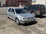 Volkswagen Golf 2000 годаүшін2 500 000 тг. в Астана