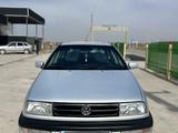 Volkswagen Vento 1992 года за 2 100 000 тг. в Шымкент – фото 2