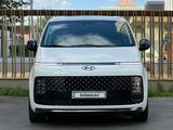 Hyundai Staria 2021 года за 21 500 000 тг. в Астана – фото 3