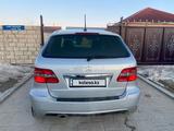 Mercedes-Benz B 180 2010 года за 4 212 345 тг. в Жанаозен – фото 2