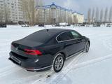 Volkswagen Passat 2022 года за 15 500 000 тг. в Астана – фото 3