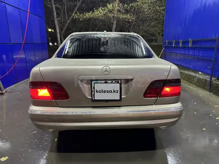 Mercedes-Benz E 430 2000 года за 5 500 000 тг. в Алматы – фото 3