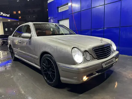 Mercedes-Benz E 430 2000 года за 5 500 000 тг. в Алматы – фото 5