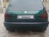 Volkswagen Golf 1998 года за 2 100 000 тг. в Отеген-Батыр – фото 3