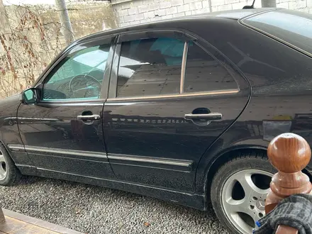 Mercedes-Benz E 280 2001 года за 5 000 000 тг. в Шымкент