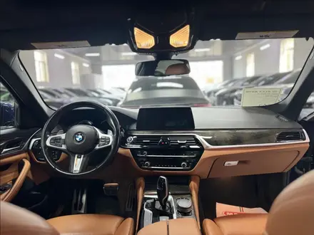BMW 540 2019 года за 18 500 000 тг. в Шымкент – фото 14