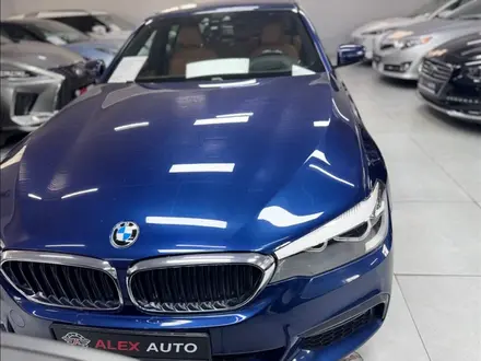 BMW 540 2019 года за 18 500 000 тг. в Шымкент – фото 3