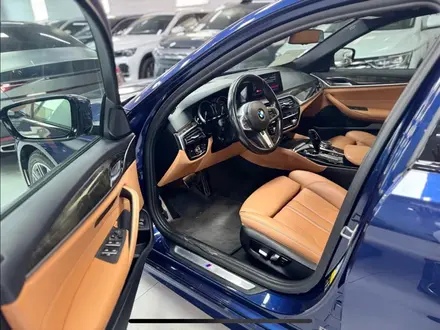 BMW 540 2019 года за 18 500 000 тг. в Шымкент – фото 8