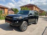 Toyota 4Runner 2017 года за 20 500 000 тг. в Алматы