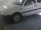 Volkswagen Golf 1993 года за 450 000 тг. в Уральск – фото 2