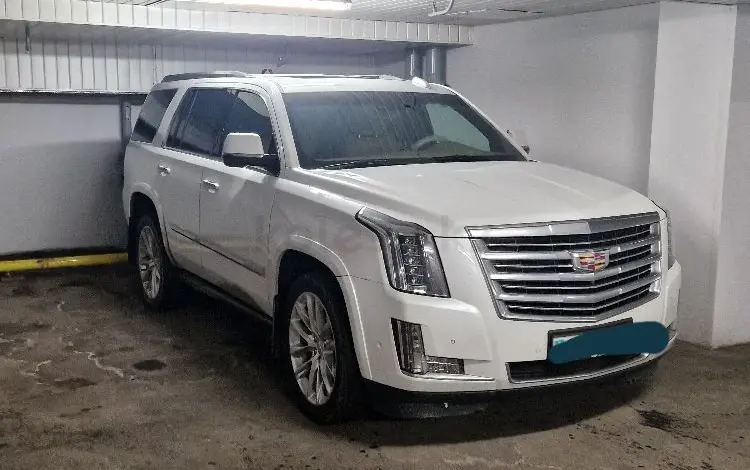 Cadillac Escalade 2018 годаүшін30 000 000 тг. в Алматы