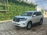 Toyota Land Cruiser Prado 2024 года за 33 700 000 тг. в Актау