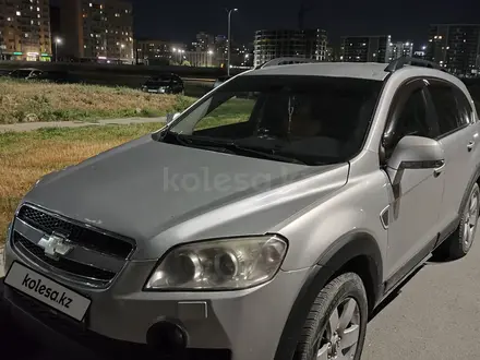 Chevrolet Captiva 2008 года за 4 800 000 тг. в Астана – фото 8