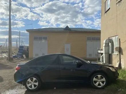 Chevrolet Cruze 2012 года за 2 800 000 тг. в Астана – фото 13